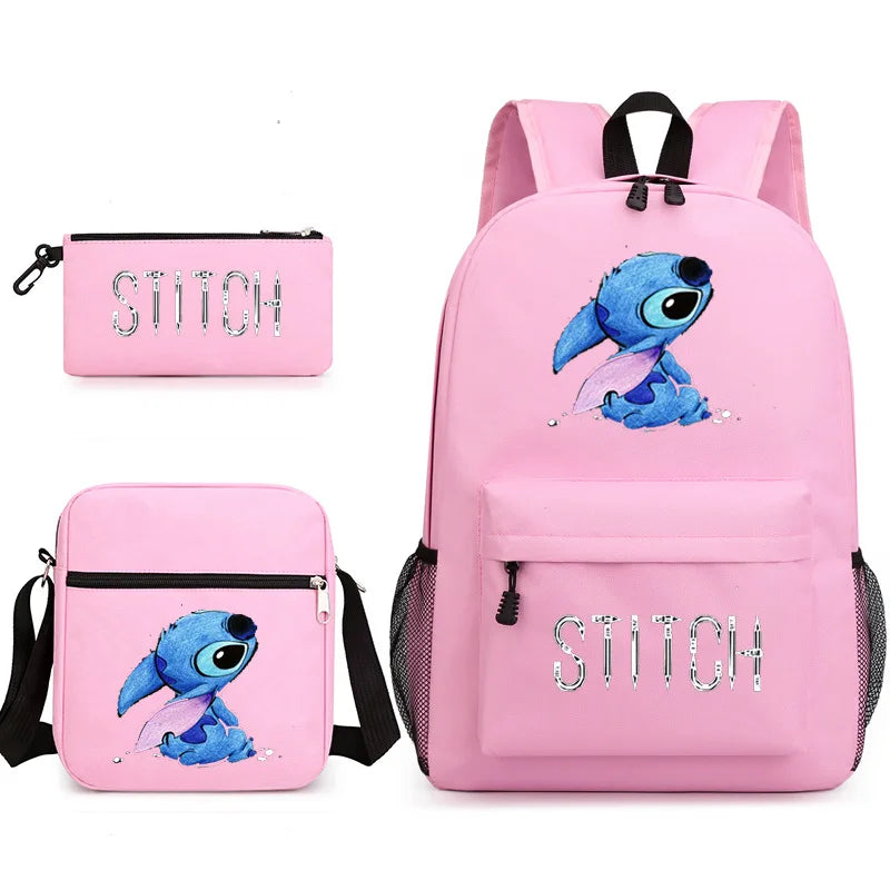 Sac à dos Disney Stitch, idéal pour les enfants et les adolescents. Ce sac polyvalent, adapté pour l'école ou les voyages, est parfait pour les garçons et les filles, et convient également pour transporter un ordinateur portable.