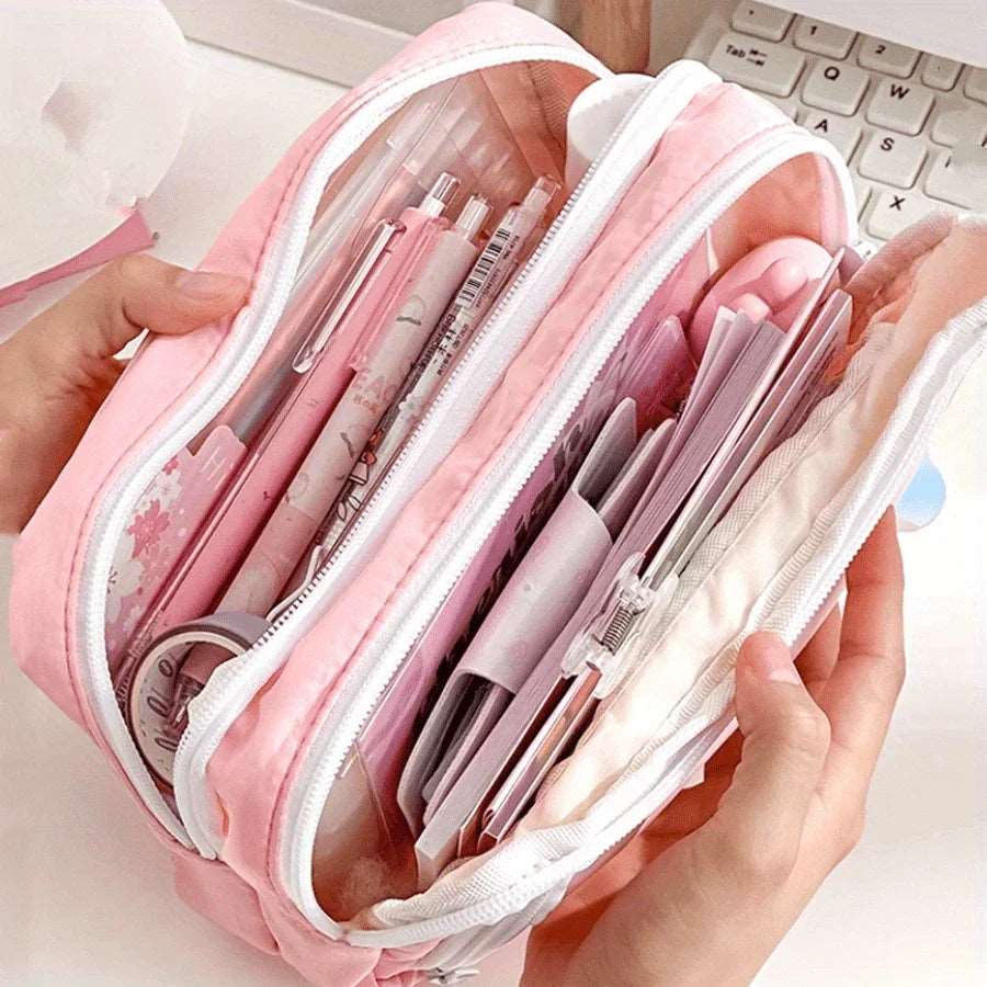 Trousse kawaii avec grande capacité, idéale pour les fournitures scolaires. Mignonne et pratique, elle est parfaite pour les filles et les étudiants, avec un design coréen.