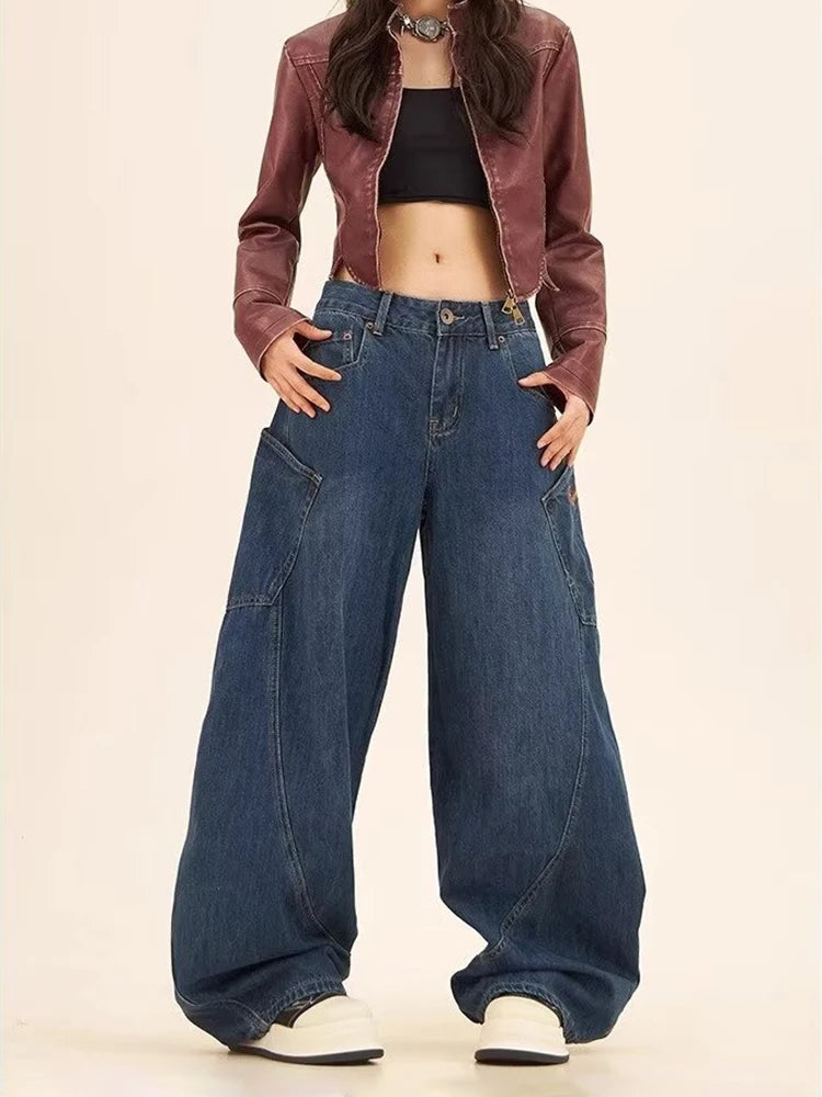 Jeans cargo baggy : taille haute et style vintage Y2K pour une allure décontractée.